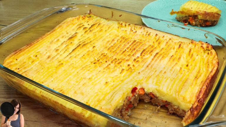 Scopri 5 ricette facili per un gustoso casserole di patate e carne macinata!