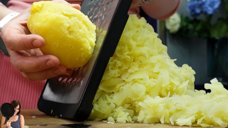 2 Idee semplici e veloci per preparare deliziose patate grattugiate senza forno!